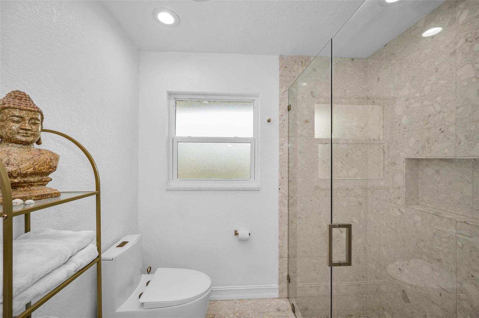 BAY HILLS 3RD ADD - Residential
