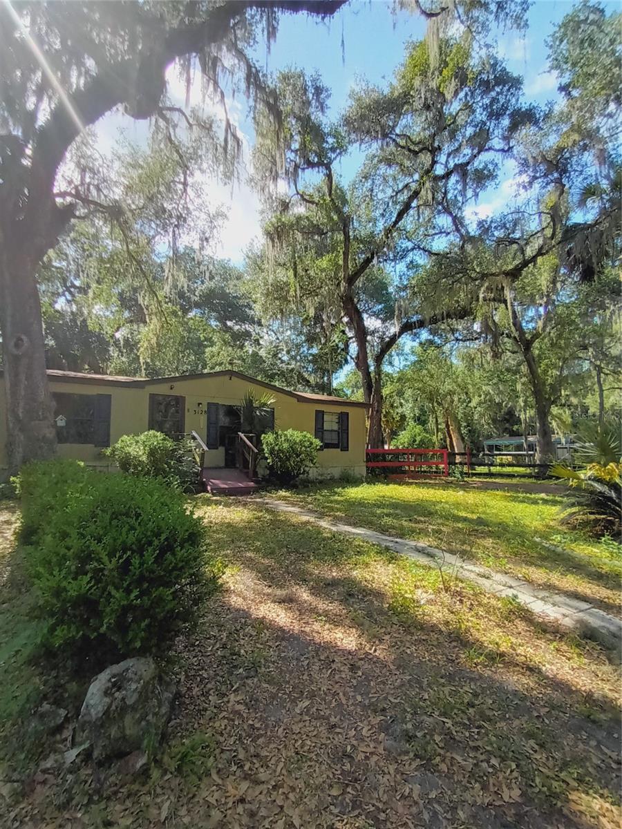 SQUIRREL HAVEN - Residential
