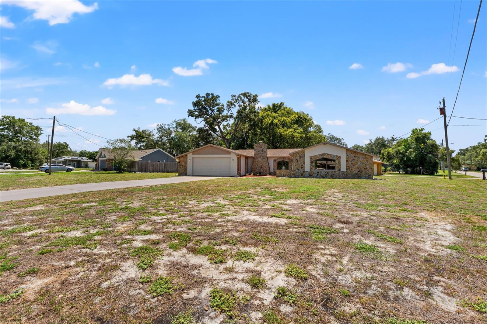 SPRING HILL - Residential