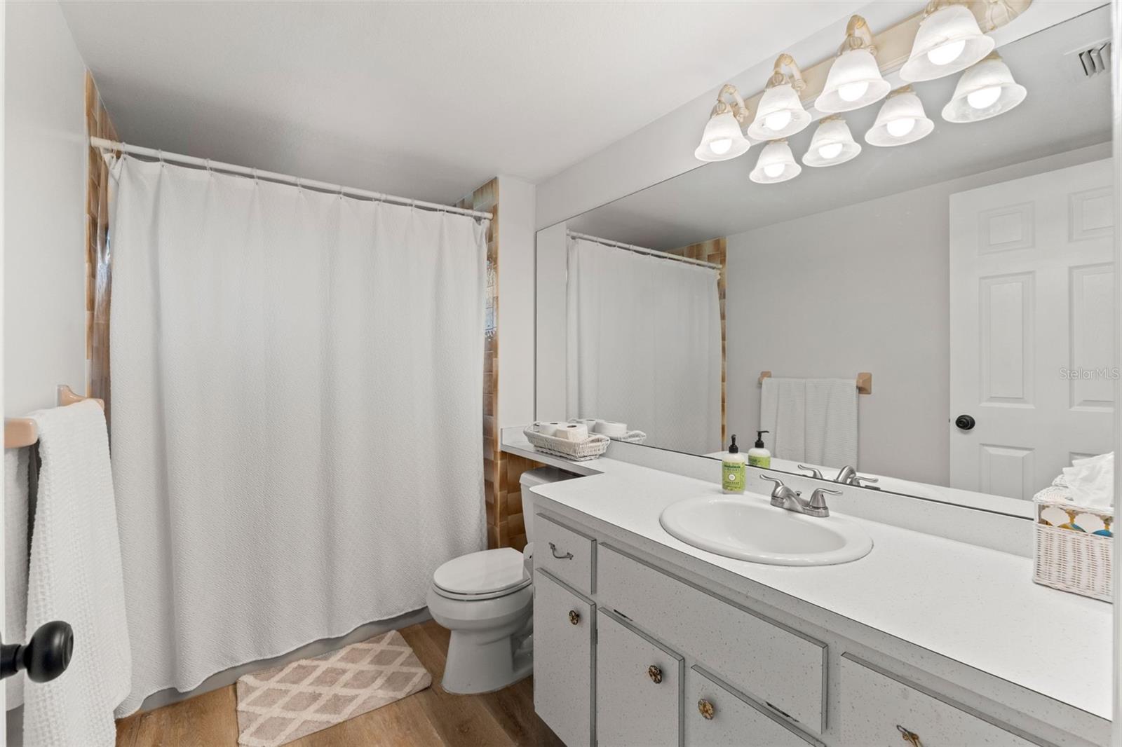 SPRING HILL - Residential