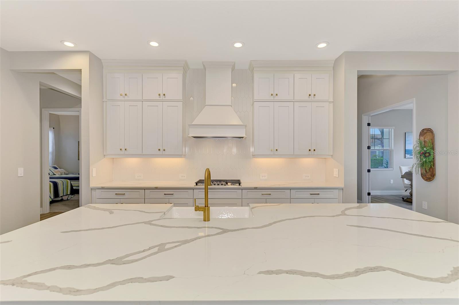 AVELINA WELLEN PARK VILLAGE F-2 - Residential