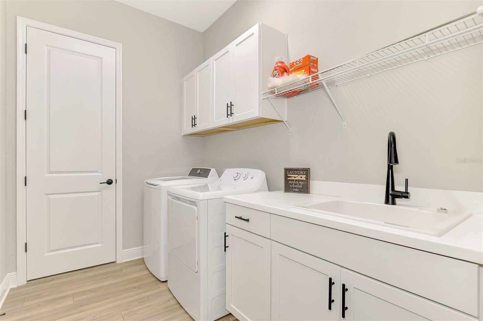 AVELINA WELLEN PARK VILLAGE F-2 - Residential