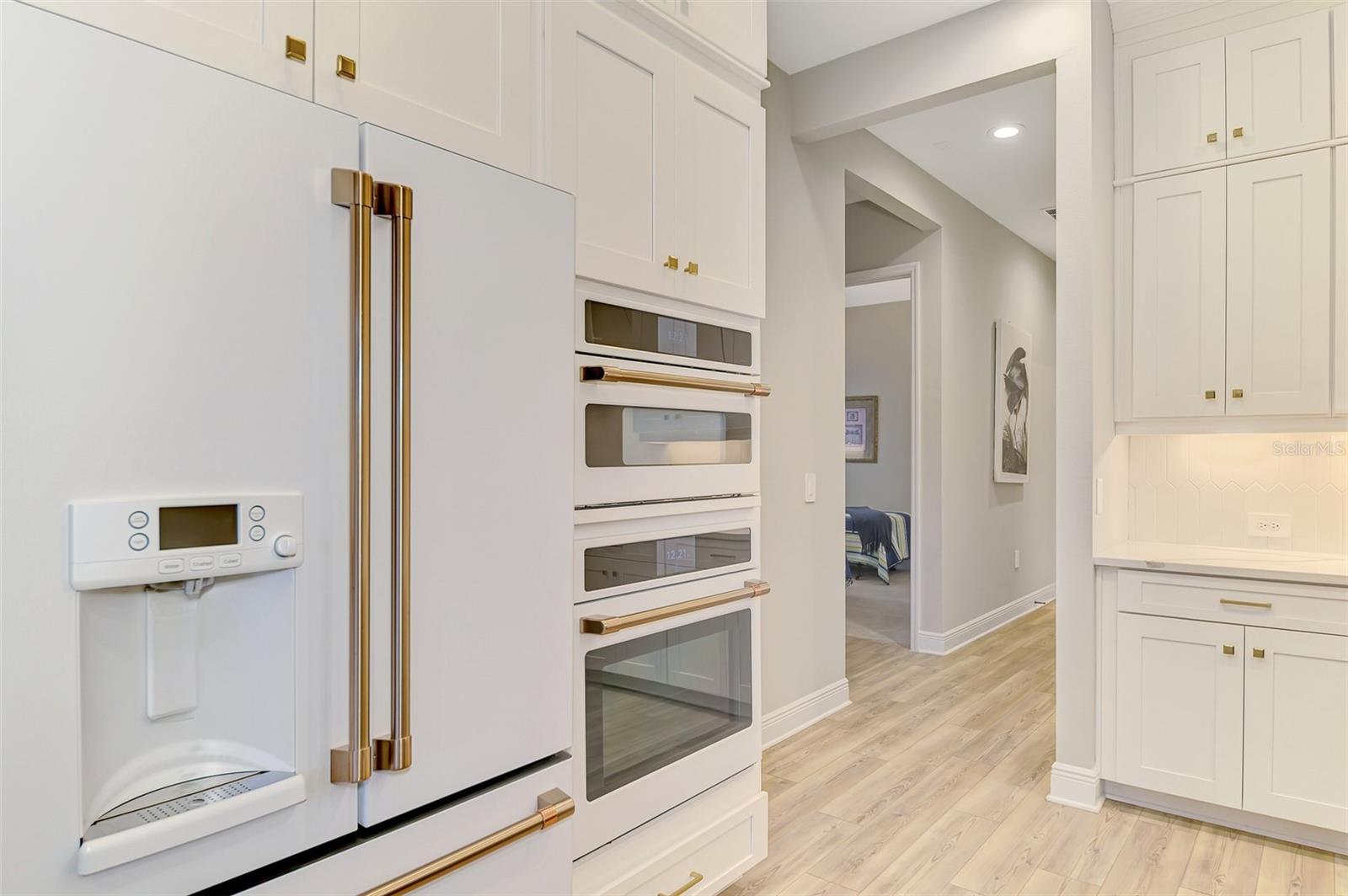 AVELINA WELLEN PARK VILLAGE F-2 - Residential