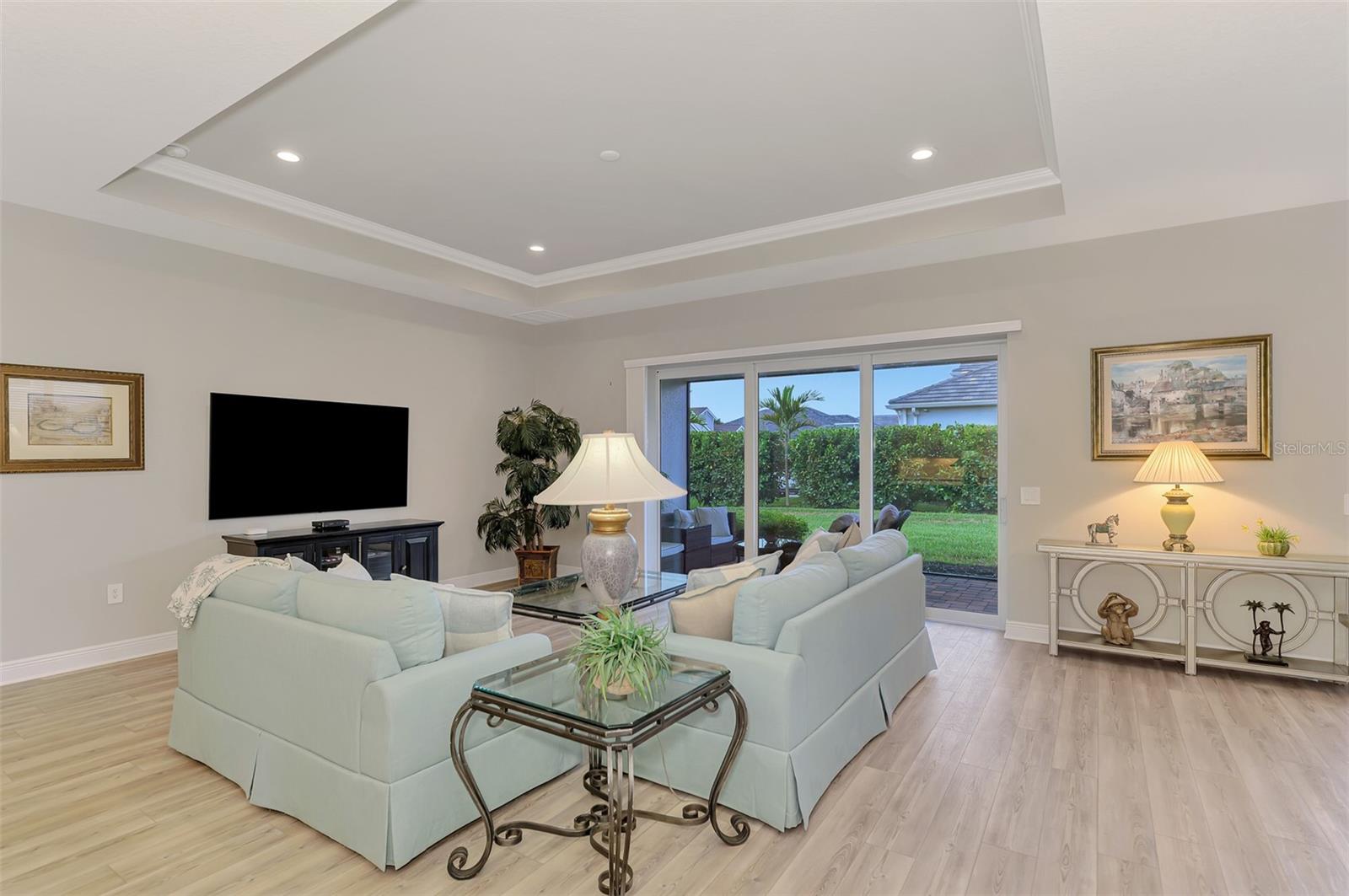 AVELINA WELLEN PARK VILLAGE F-2 - Residential