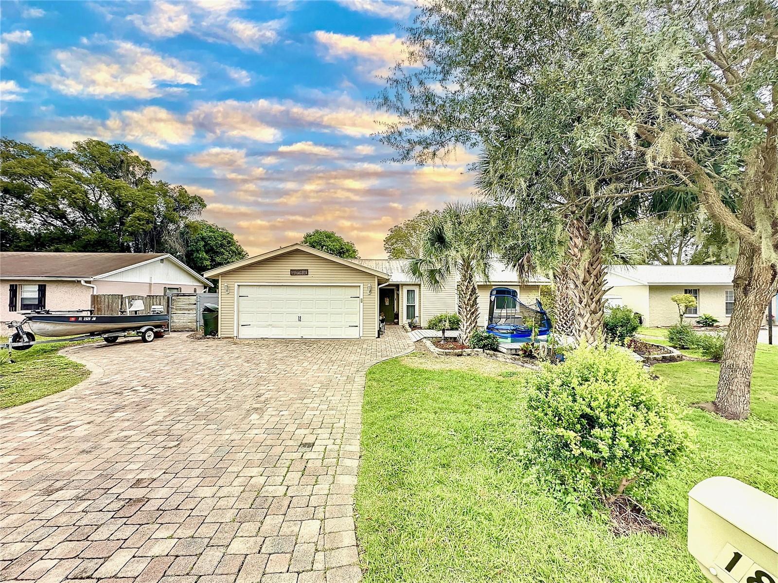 OAKWOOD - Residential