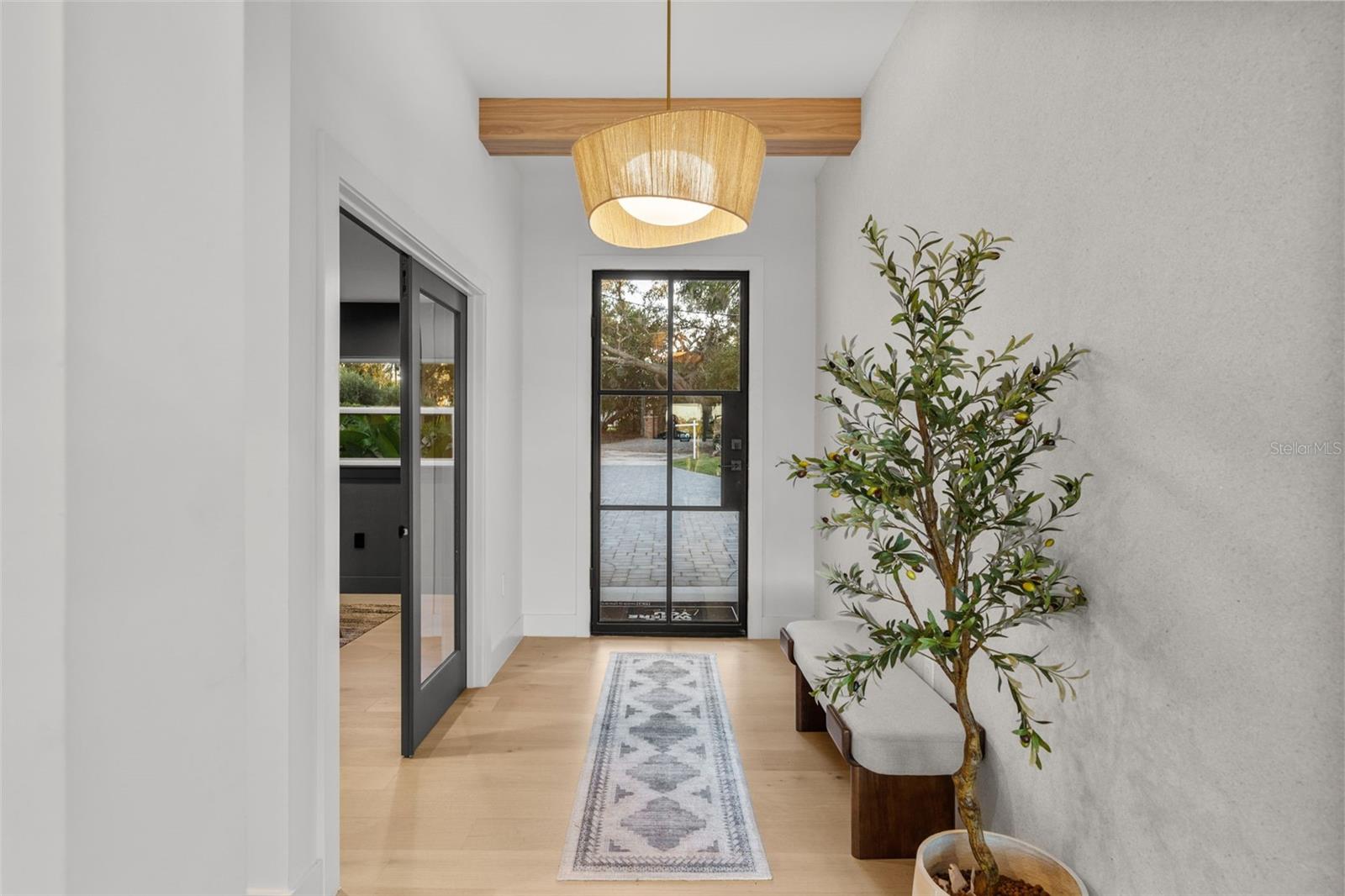 WINDERMERE TOWN - Residential