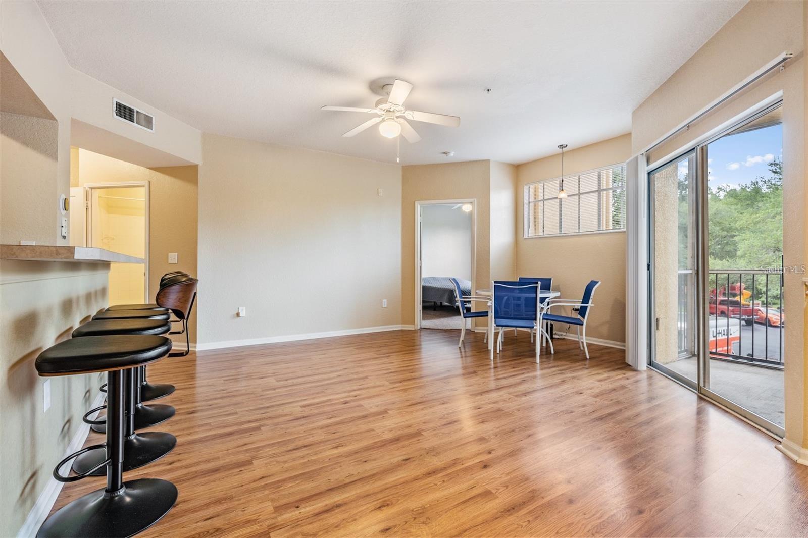 OXFORD PLACE AT TAMPA PALMS A - Residential Lease