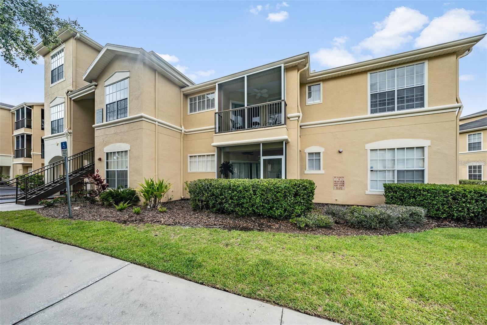 OXFORD PLACE AT TAMPA PALMS A - Residential Lease