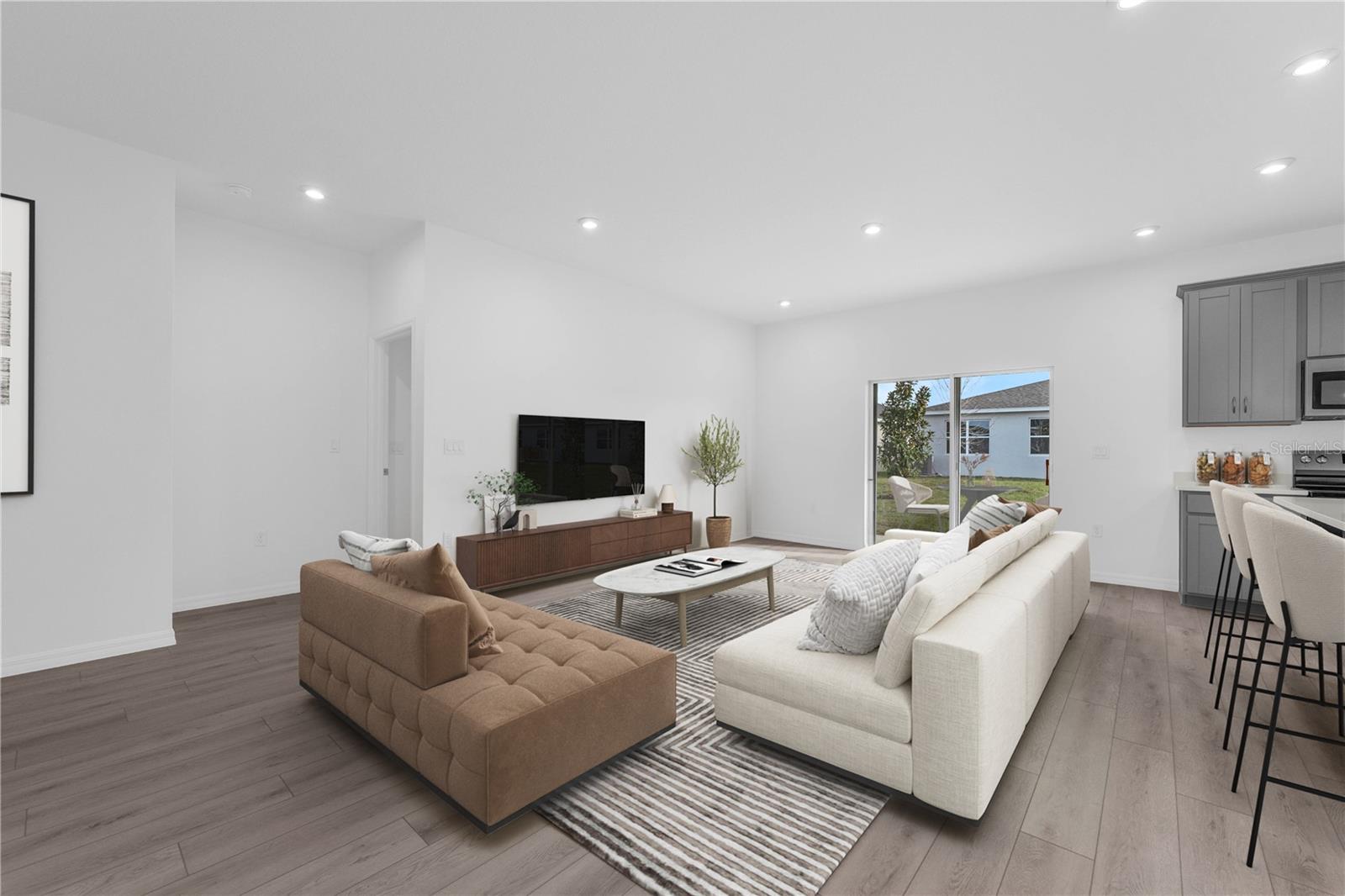 SCENIC TERRACE - Residential