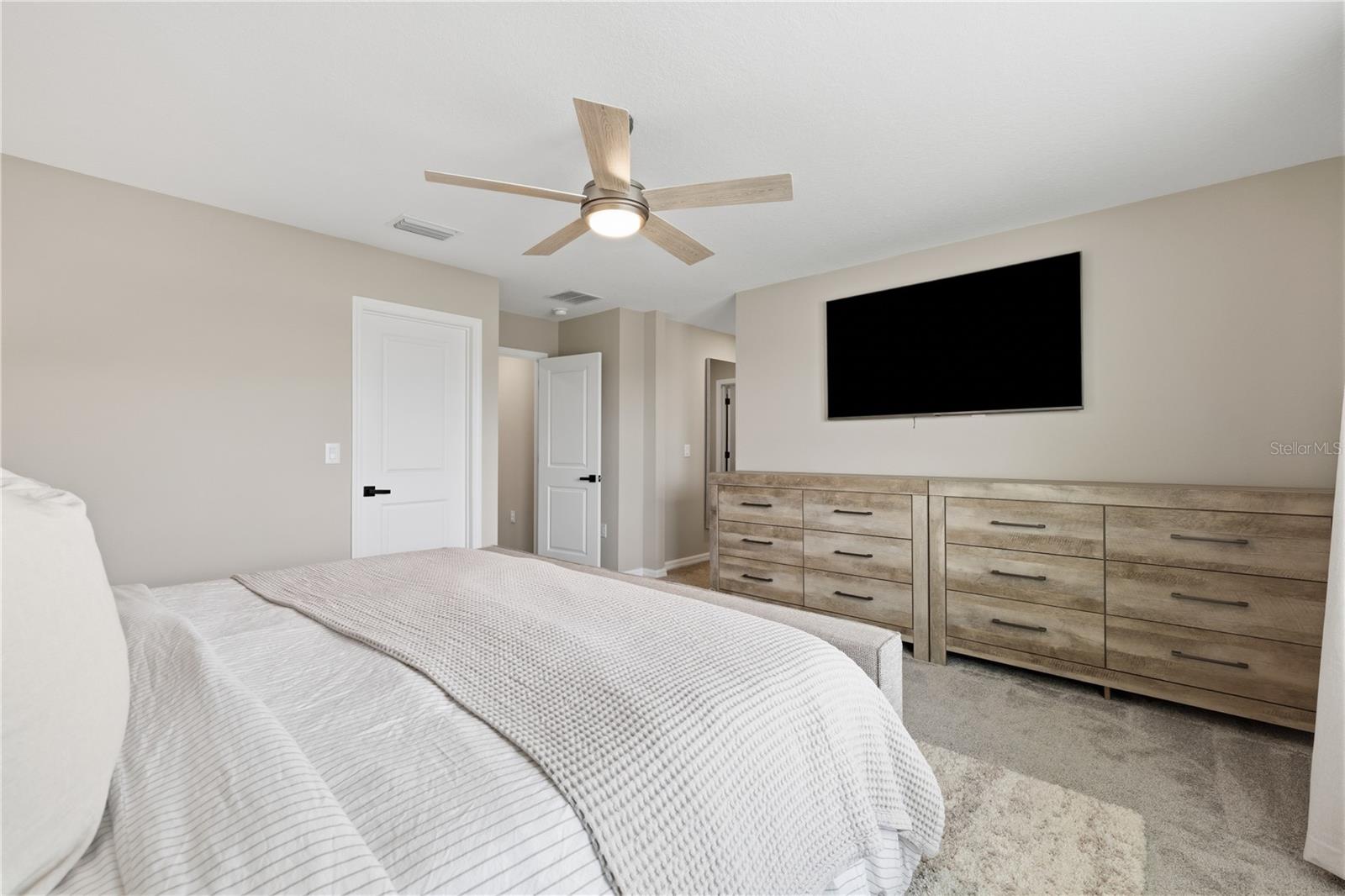 WHISPERING PINES PH 2 - Residential