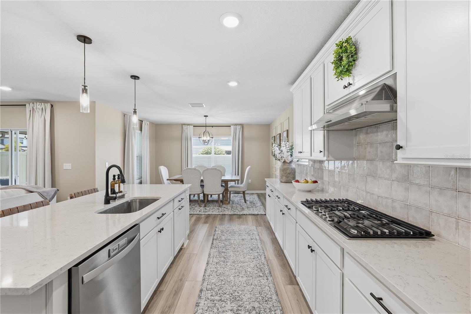 WHISPERING PINES PH 2 - Residential