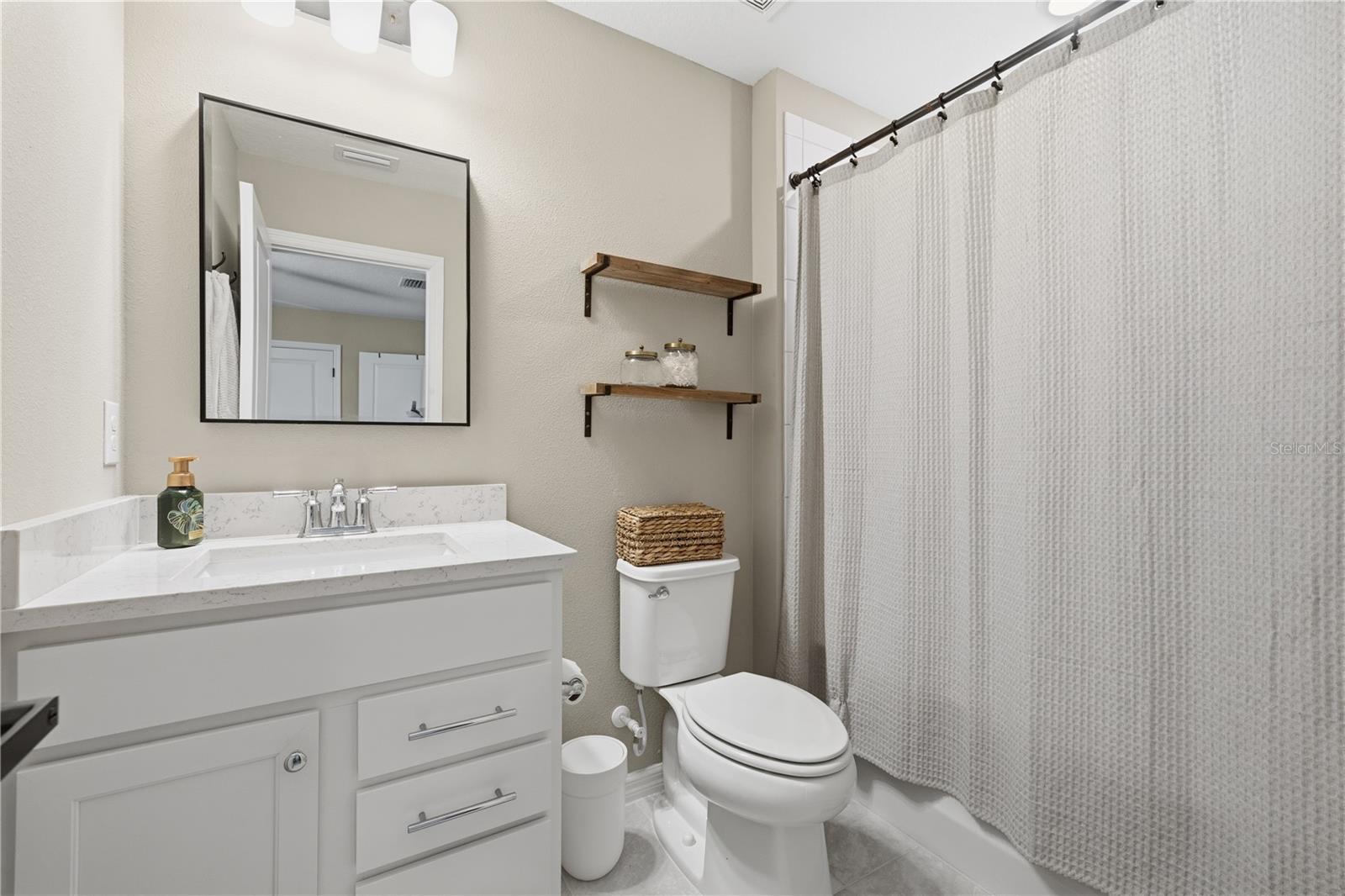 WHISPERING PINES PH 2 - Residential