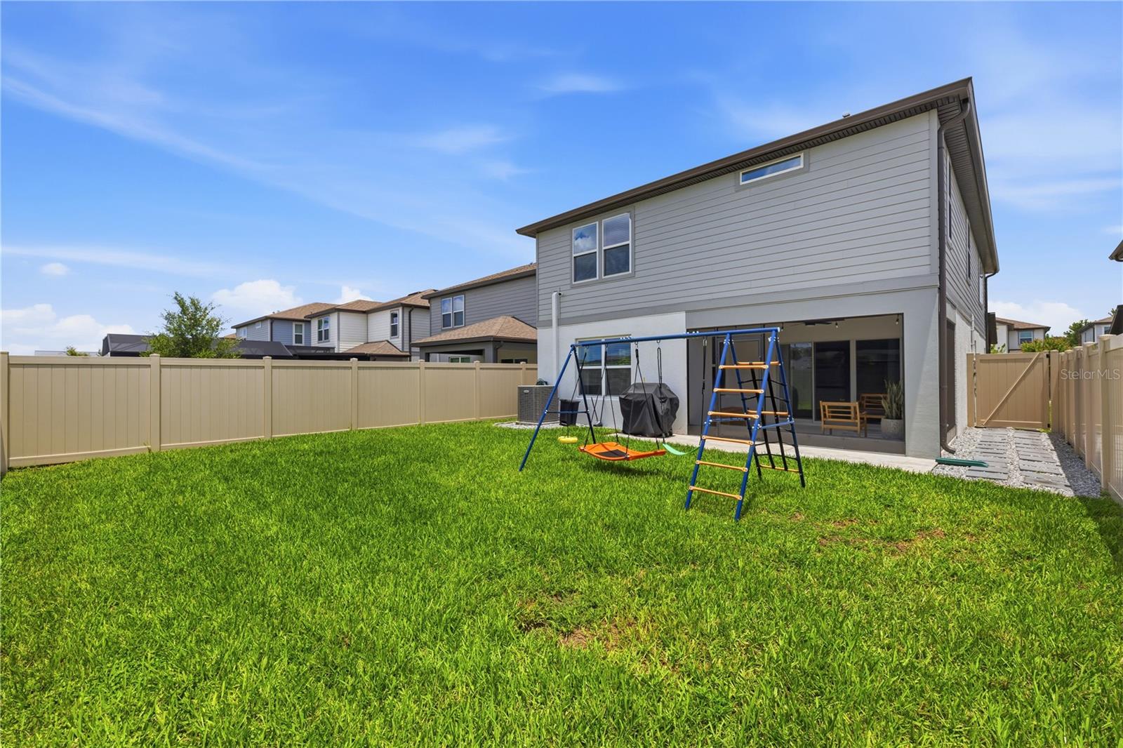 WHISPERING PINES PH 2 - Residential