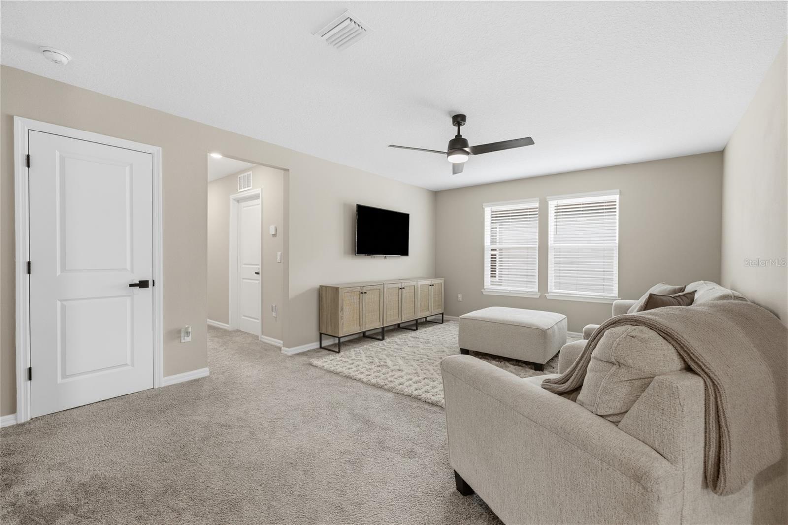 WHISPERING PINES PH 2 - Residential