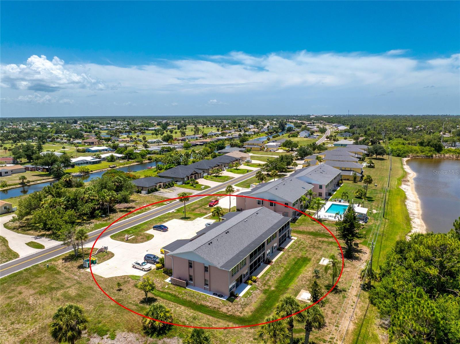 CLUBHOUSE - Residential