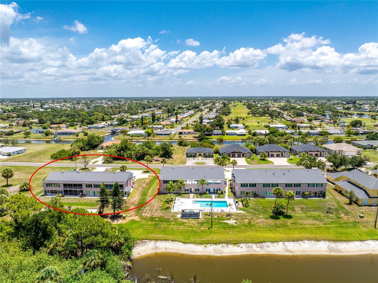 CLUBHOUSE - Residential