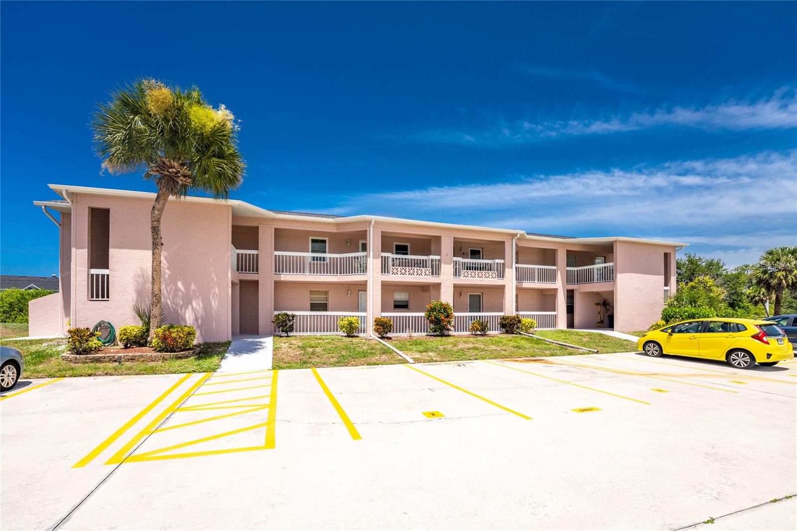 CLUBHOUSE - Residential