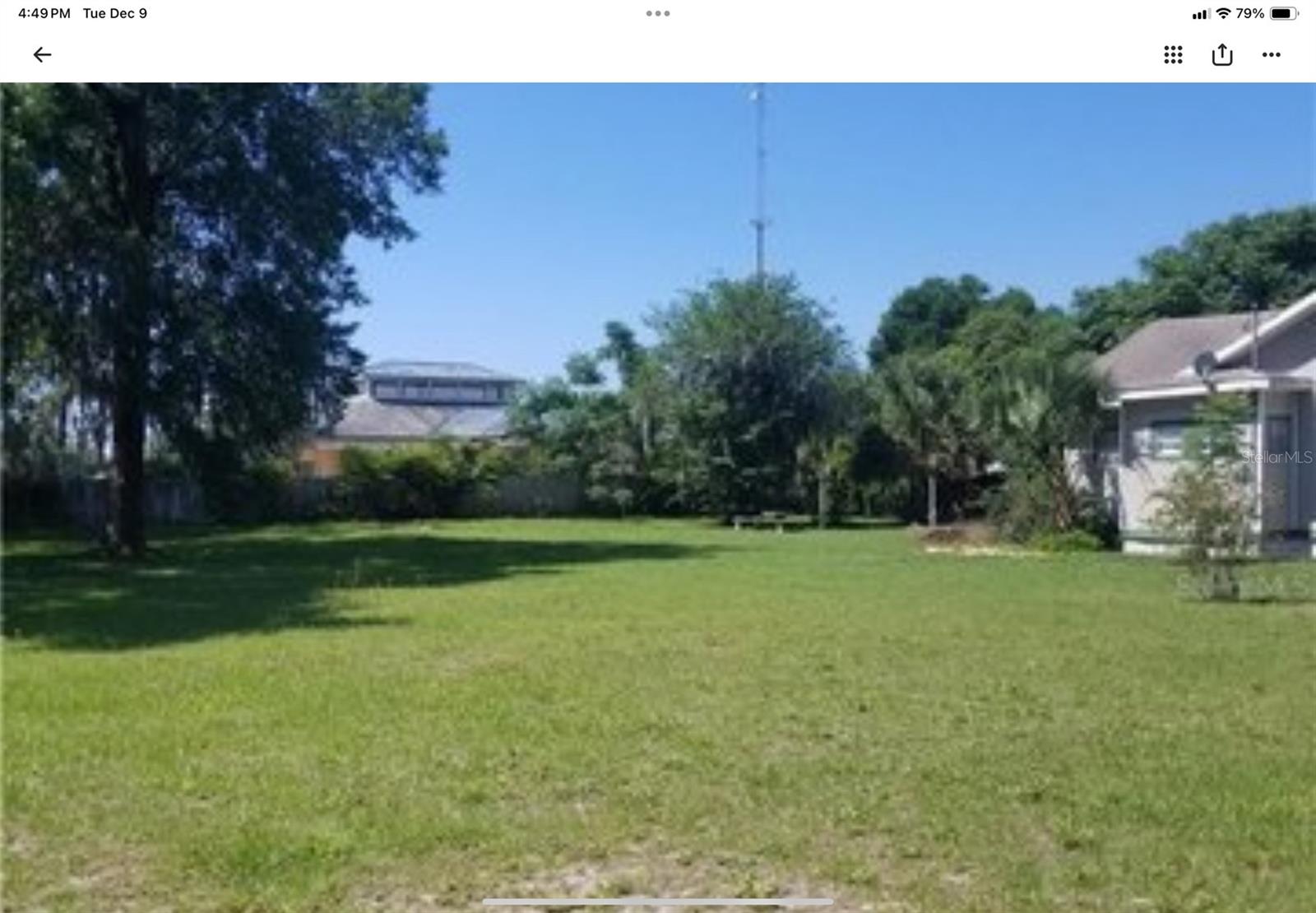 INVESTOR SPECIAL – VALUE-ADD OPPORTUNITY IN ZELLWOOD!
Bring your vision and your contractor to 5612 Woodward Ave, Zellwood, FL—a 3 bedroom / 1 bath single-family home where renovations were started but not completed. This is the perfect project for an investor looking to finish the rehab, add sweat equity, and unlock upside.

Enjoy the small-town, rural feel of Zellwood in Orange County while staying convenient to nearby hubs like Apopka and Mount Dora, with access to major Central Florida routes (US-441 / SR-429 / SR-414 corridors) for commuting and rental demand. 

3/1 single-family home (renovation project – incomplete) 

Sold AS-IS; seller to make no repairs

Ideal for flip, rental, or buy-and-hold strategy