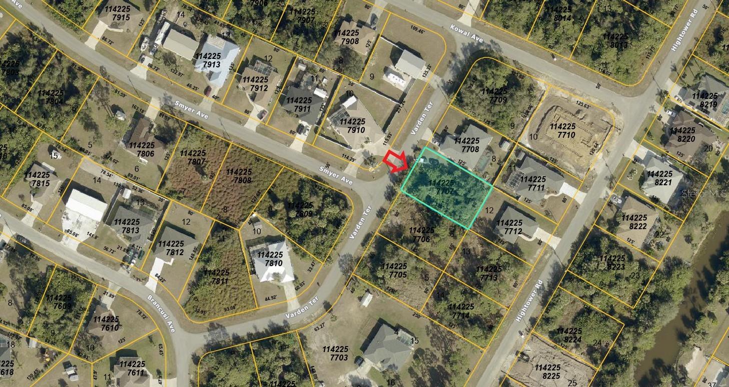 Exceptional opportunity to build your dream home in the heart of North Port—Sarasota County’s largest and fastest-growing city. This quality lot is ideally situated near top-rated schools, shopping centers, dining options, and easy access to I-75.
Located in a highly sought-after neighborhood, you're just a short drive from Florida’s most desirable Gulf Coast beaches. Whether you're planning your forever home or a smart investment, this property offers unbeatable potential in a thriving community.
