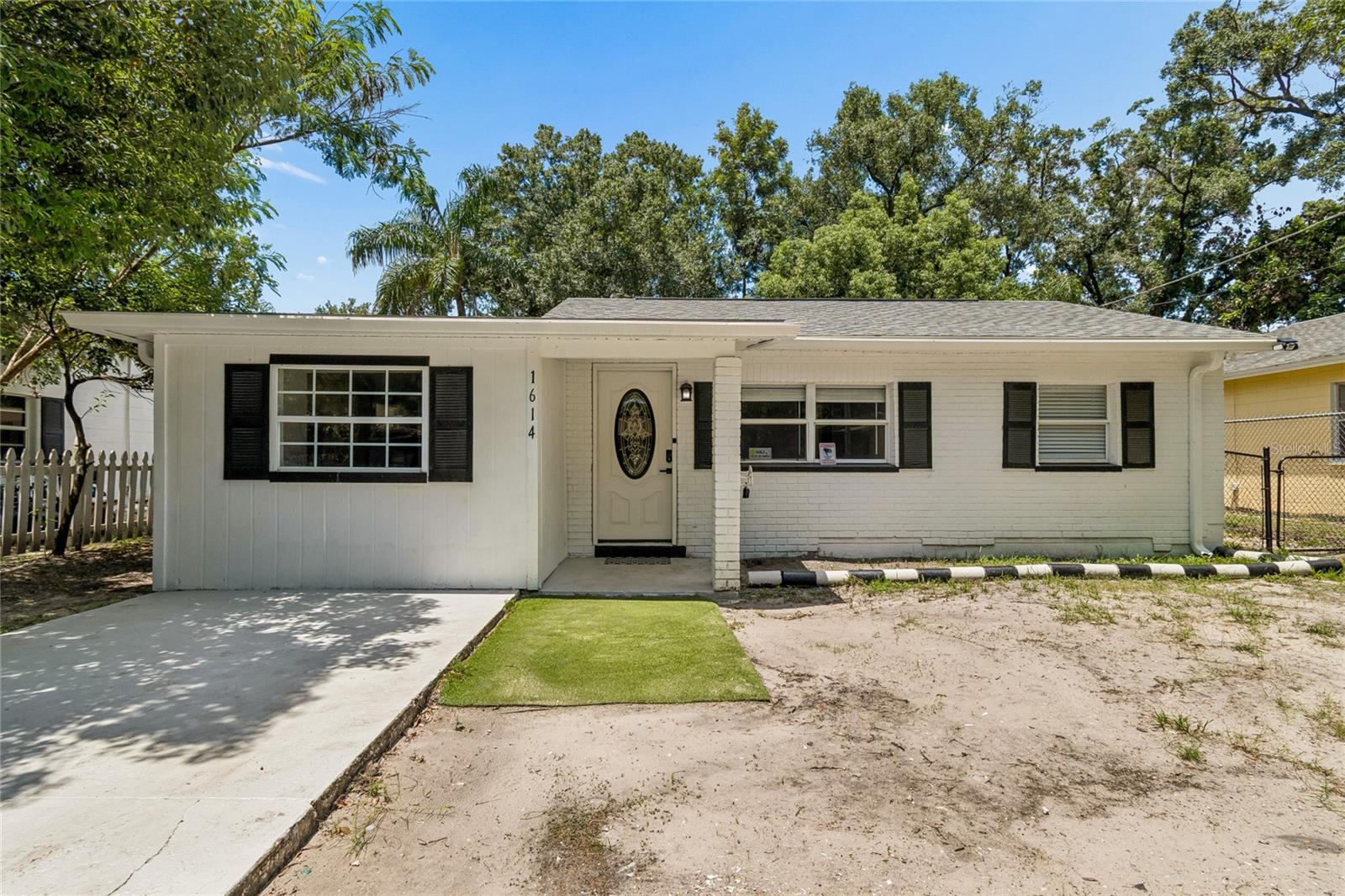 FERN CLIFF - Residential