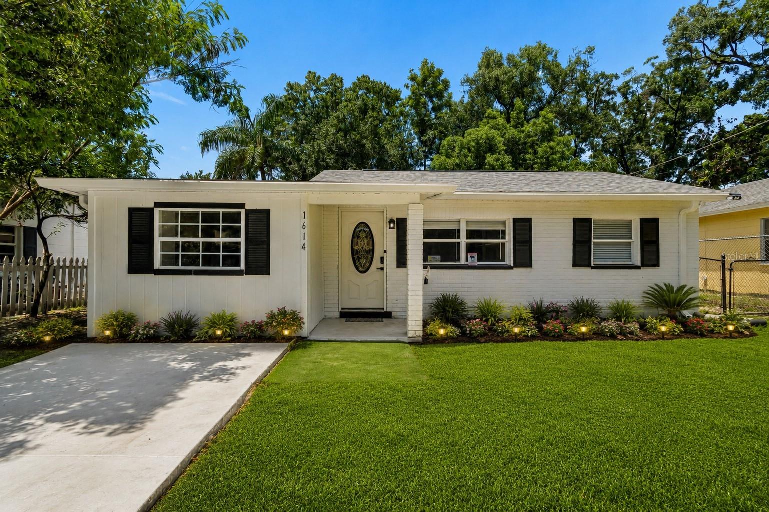 FERN CLIFF - Residential