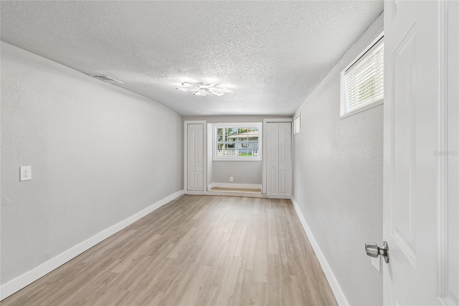 FERN CLIFF - Residential
