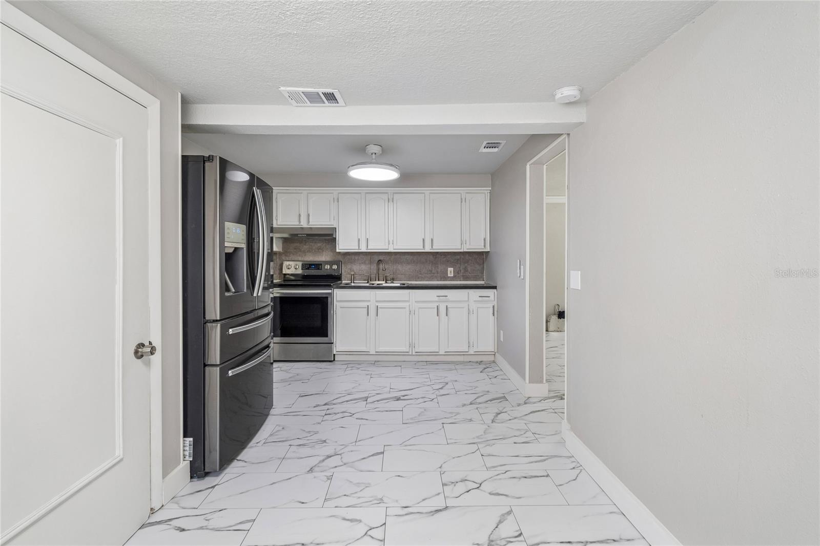 FERN CLIFF - Residential
