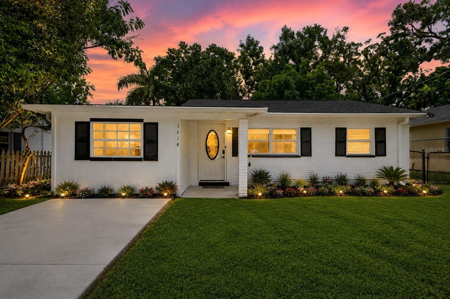 FERN CLIFF - Residential