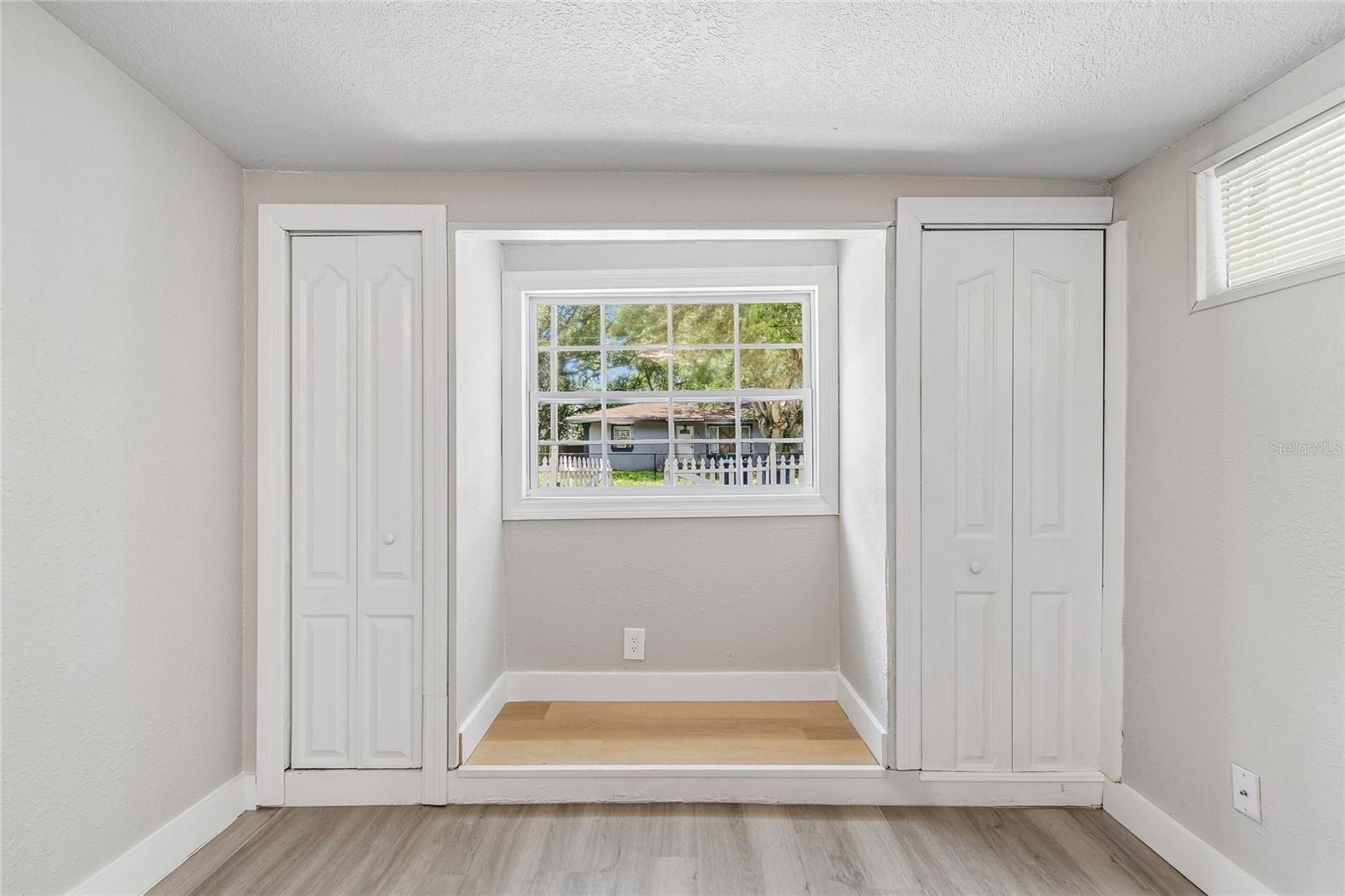 FERN CLIFF - Residential