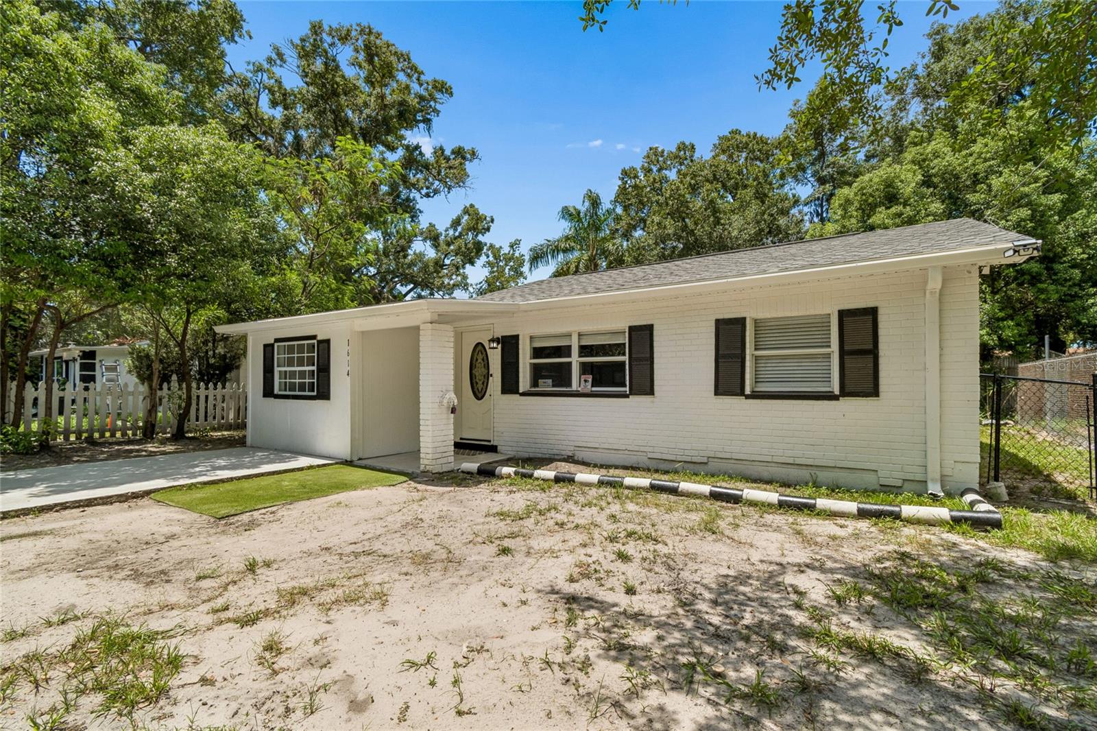FERN CLIFF - Residential