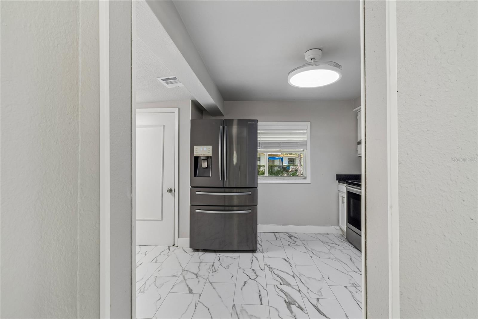 FERN CLIFF - Residential