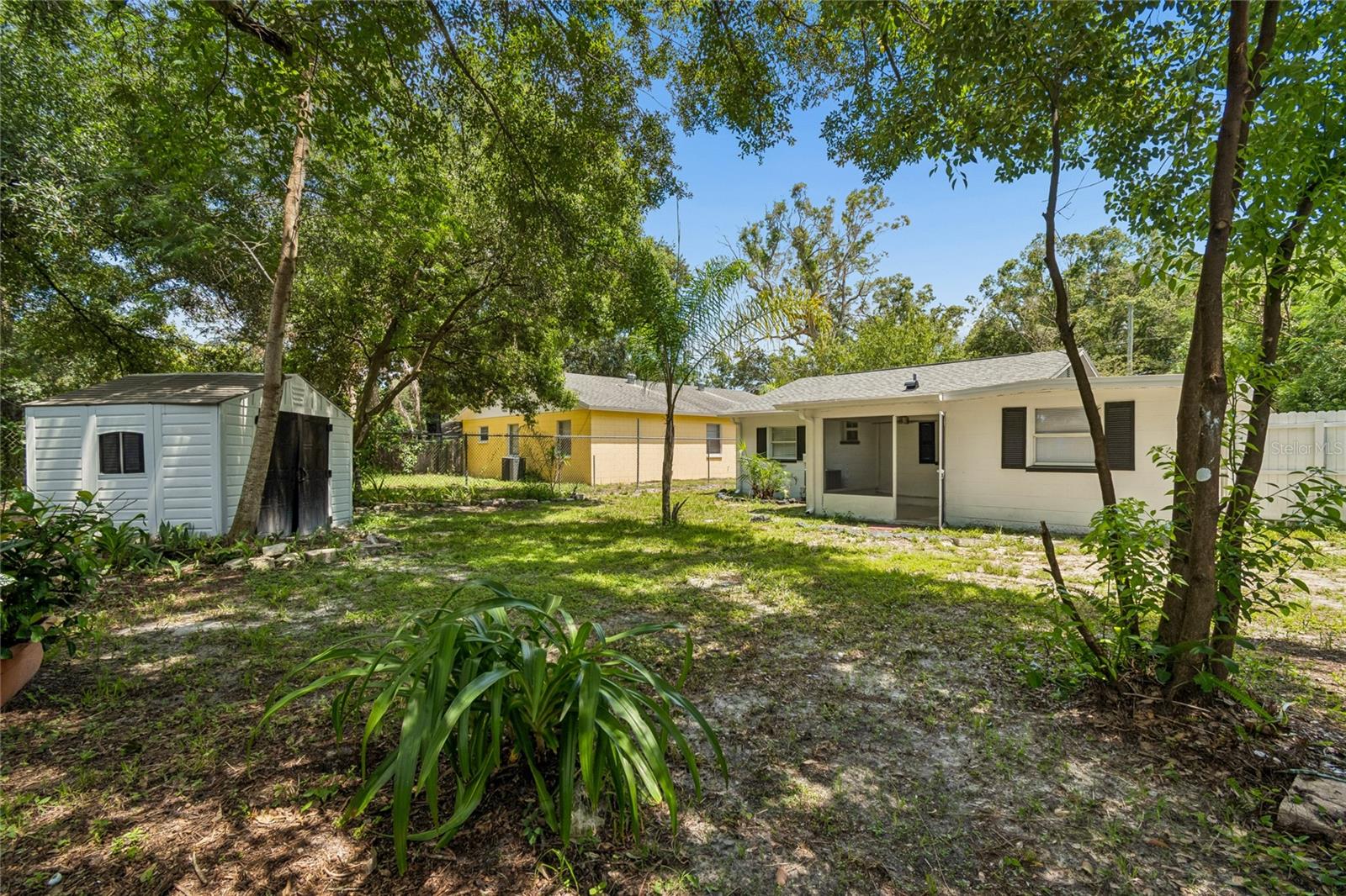 FERN CLIFF - Residential