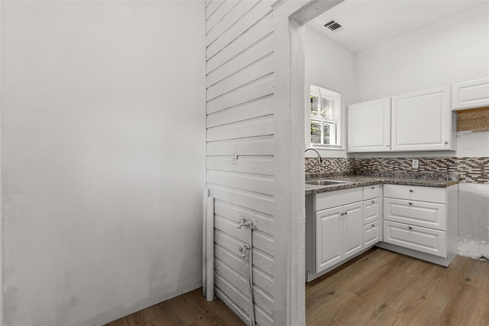 OAK CREST - Residential
