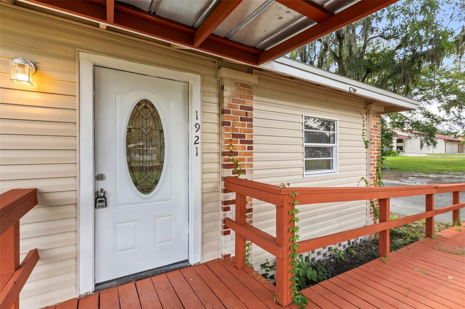 OAK CREST - Residential