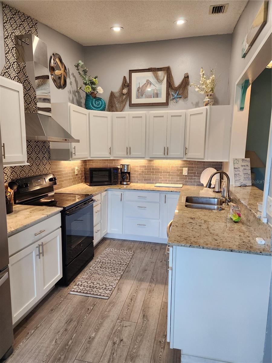 CORTEZ VILLAS CONDO 10 - Residential