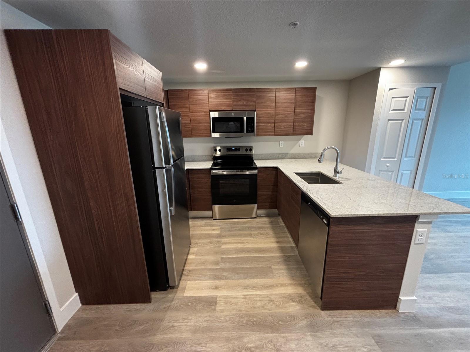SAN MARINO - Residential Lease