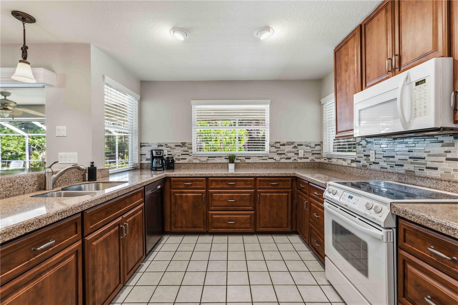 BRADEN WOODS - Residential