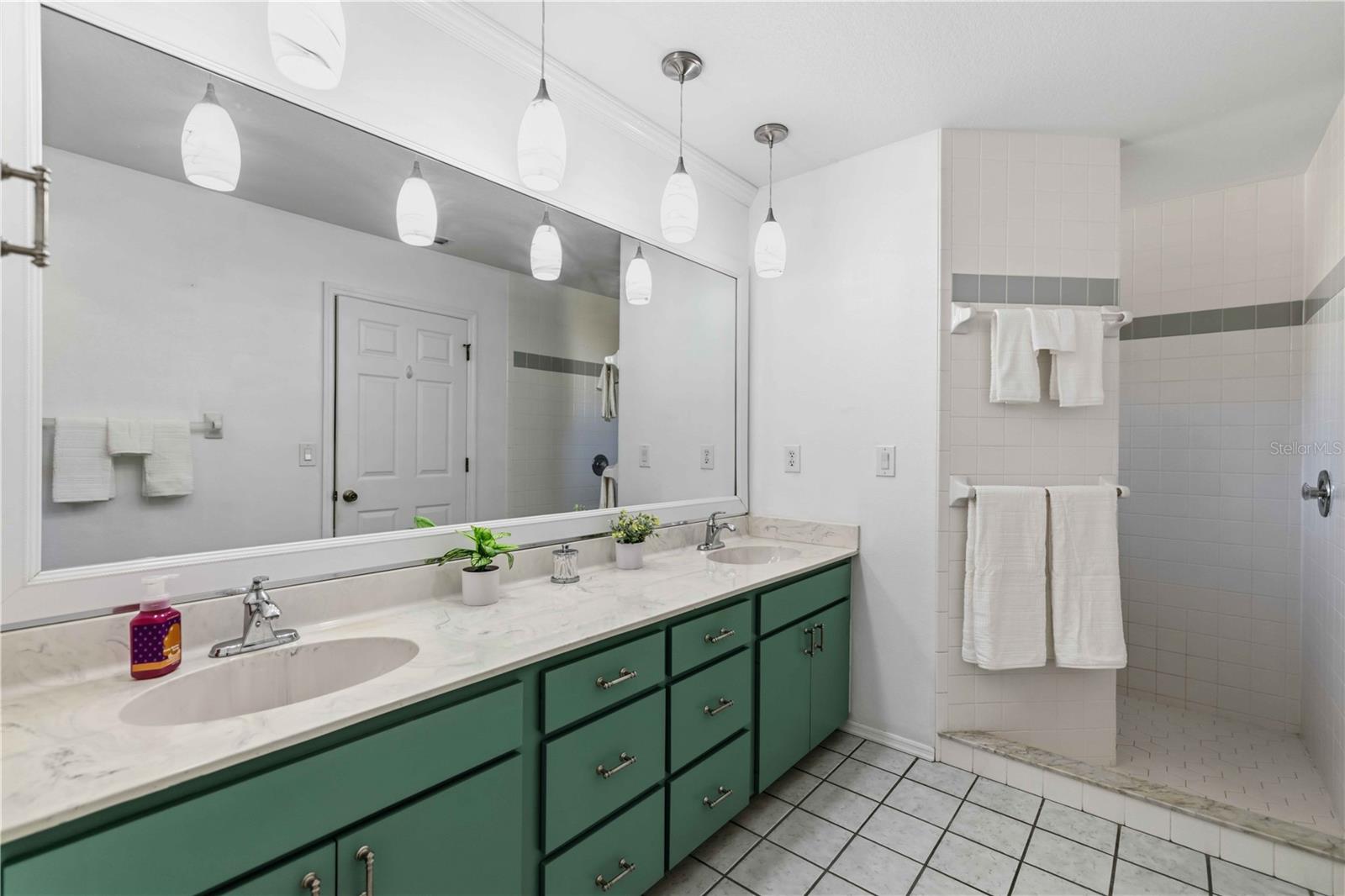 BRADEN WOODS - Residential