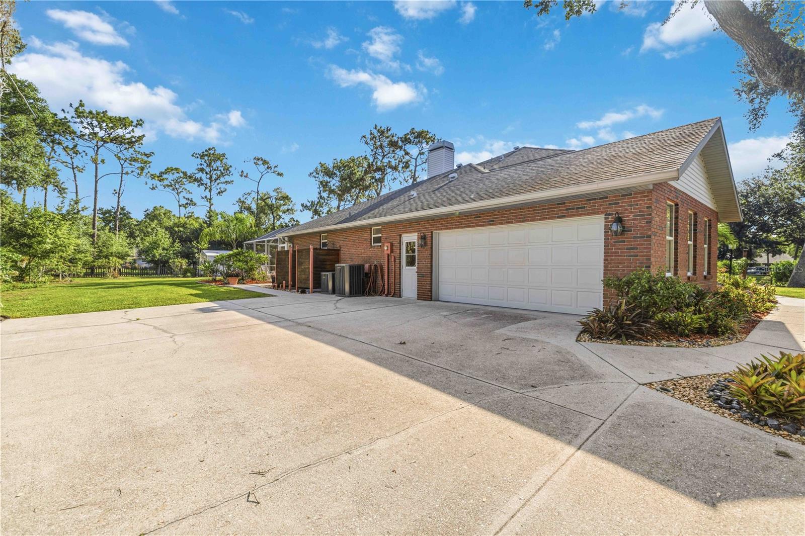 BRADEN WOODS - Residential