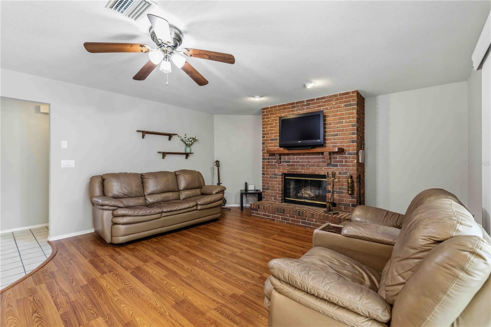 BRADEN WOODS - Residential