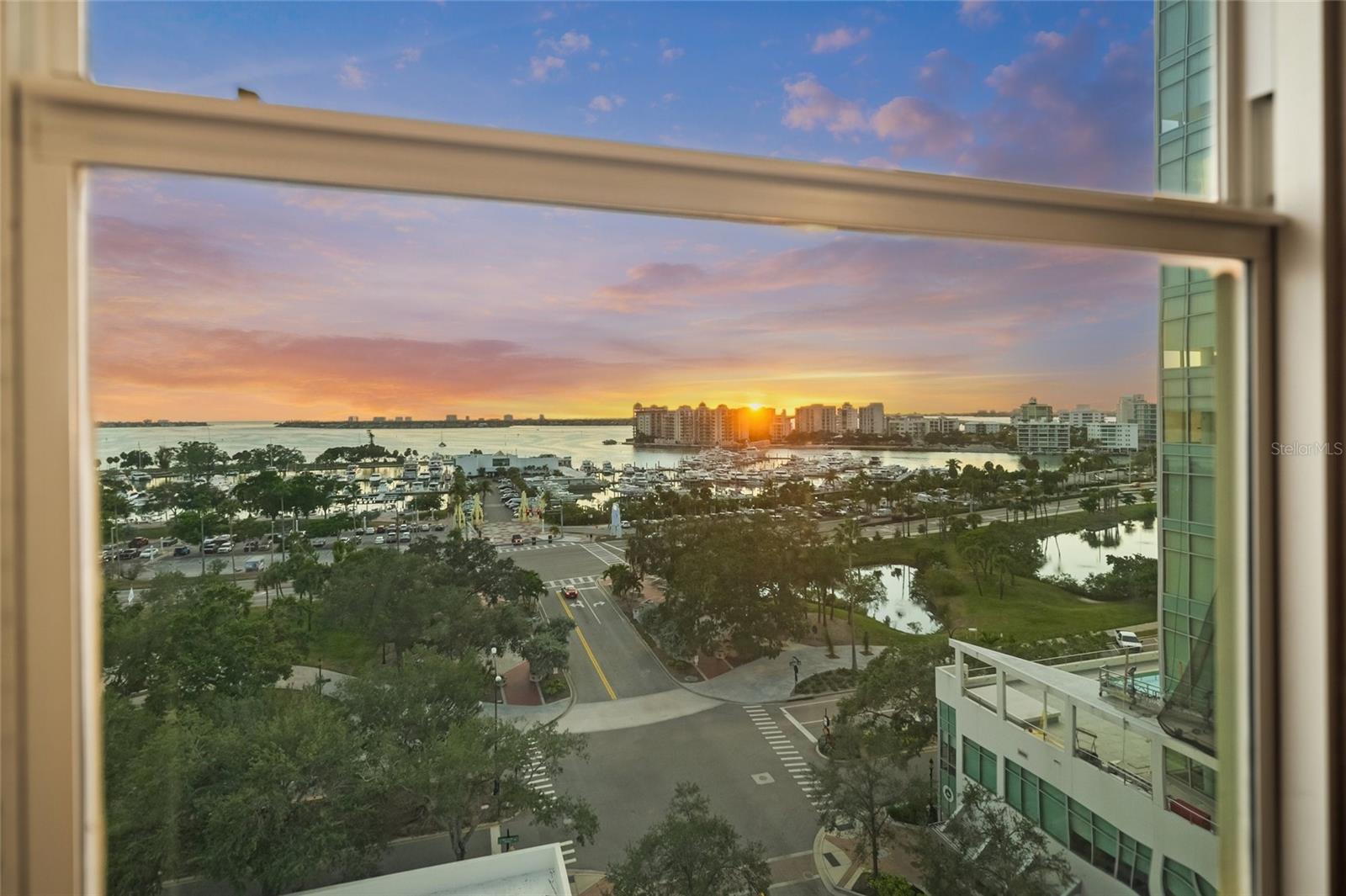 ORANGE BLOSSOM TOWER - Residential
