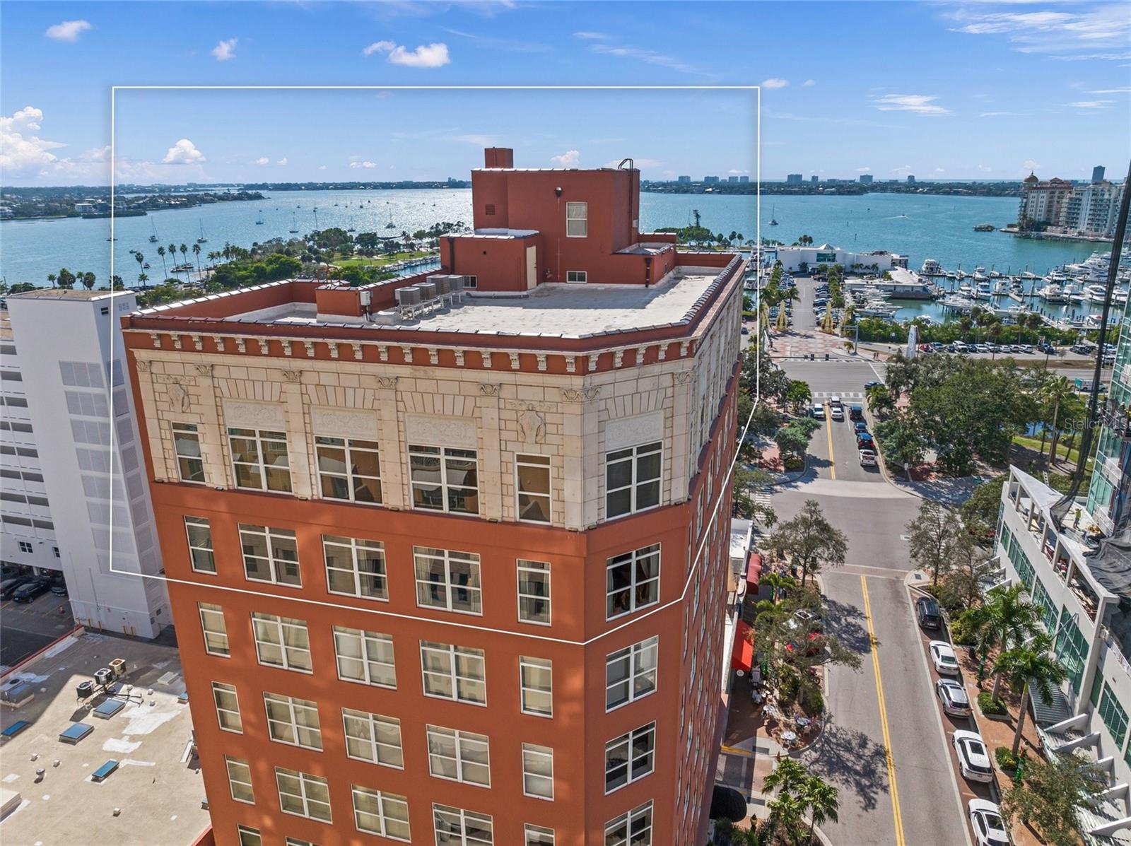 ORANGE BLOSSOM TOWER - Residential