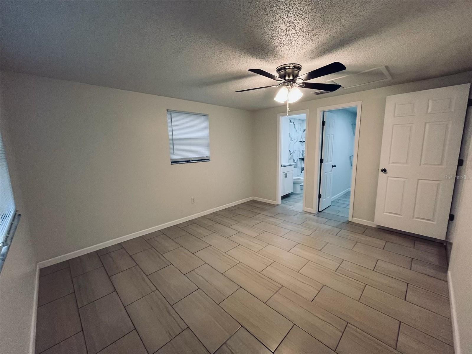 ZEPHYR HEIGHTS 1ST ADD - Residential Lease