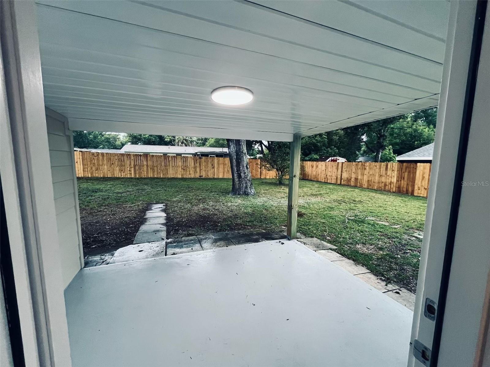 ZEPHYR HEIGHTS 1ST ADD - Residential Lease