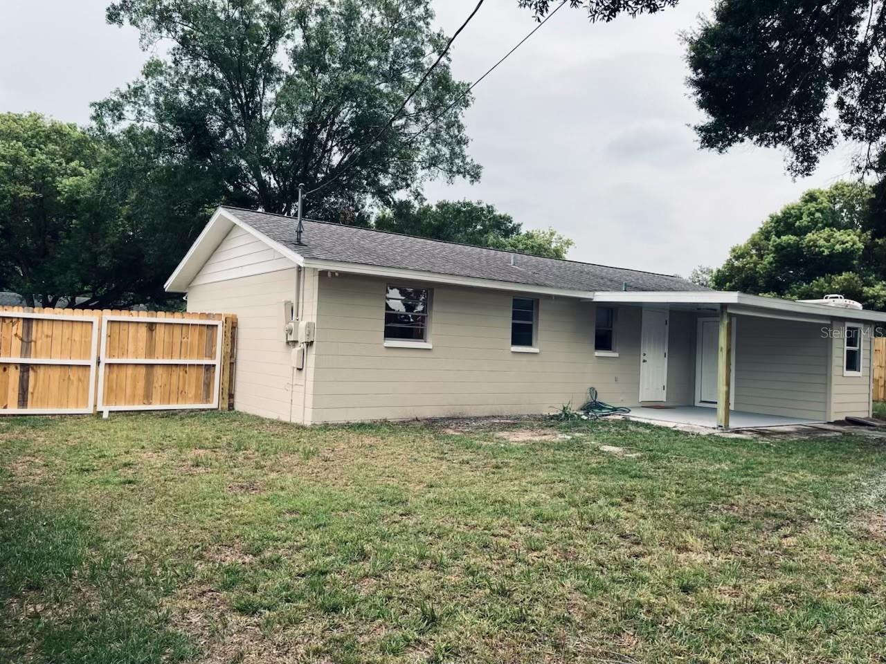 ZEPHYR HEIGHTS 1ST ADD - Residential Lease