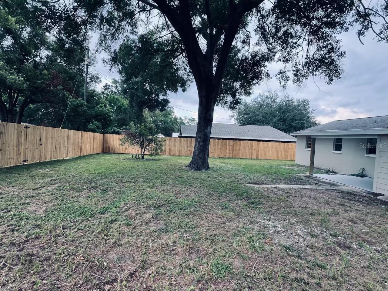 ZEPHYR HEIGHTS 1ST ADD - Residential Lease