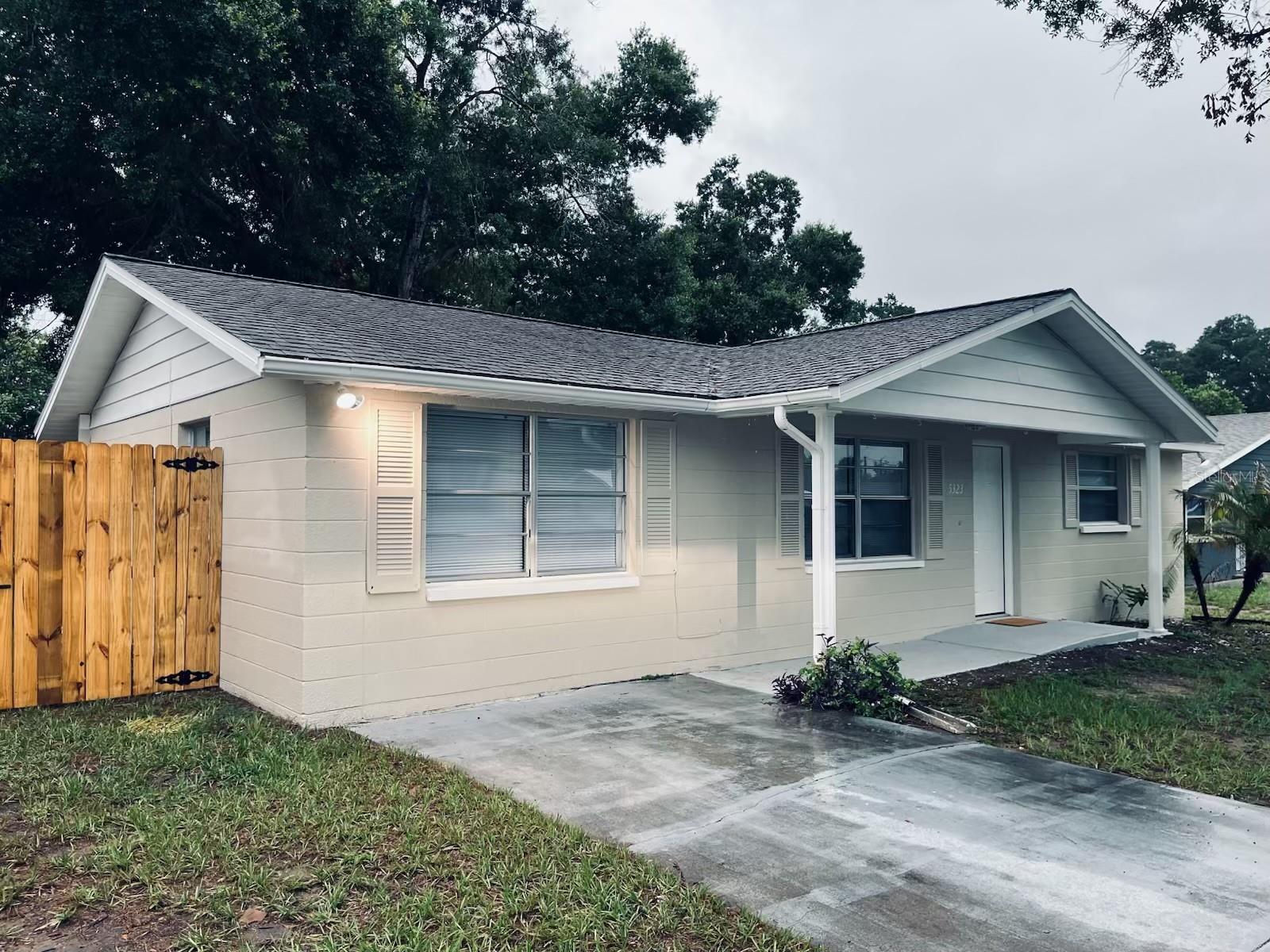 ZEPHYR HEIGHTS 1ST ADD - Residential Lease