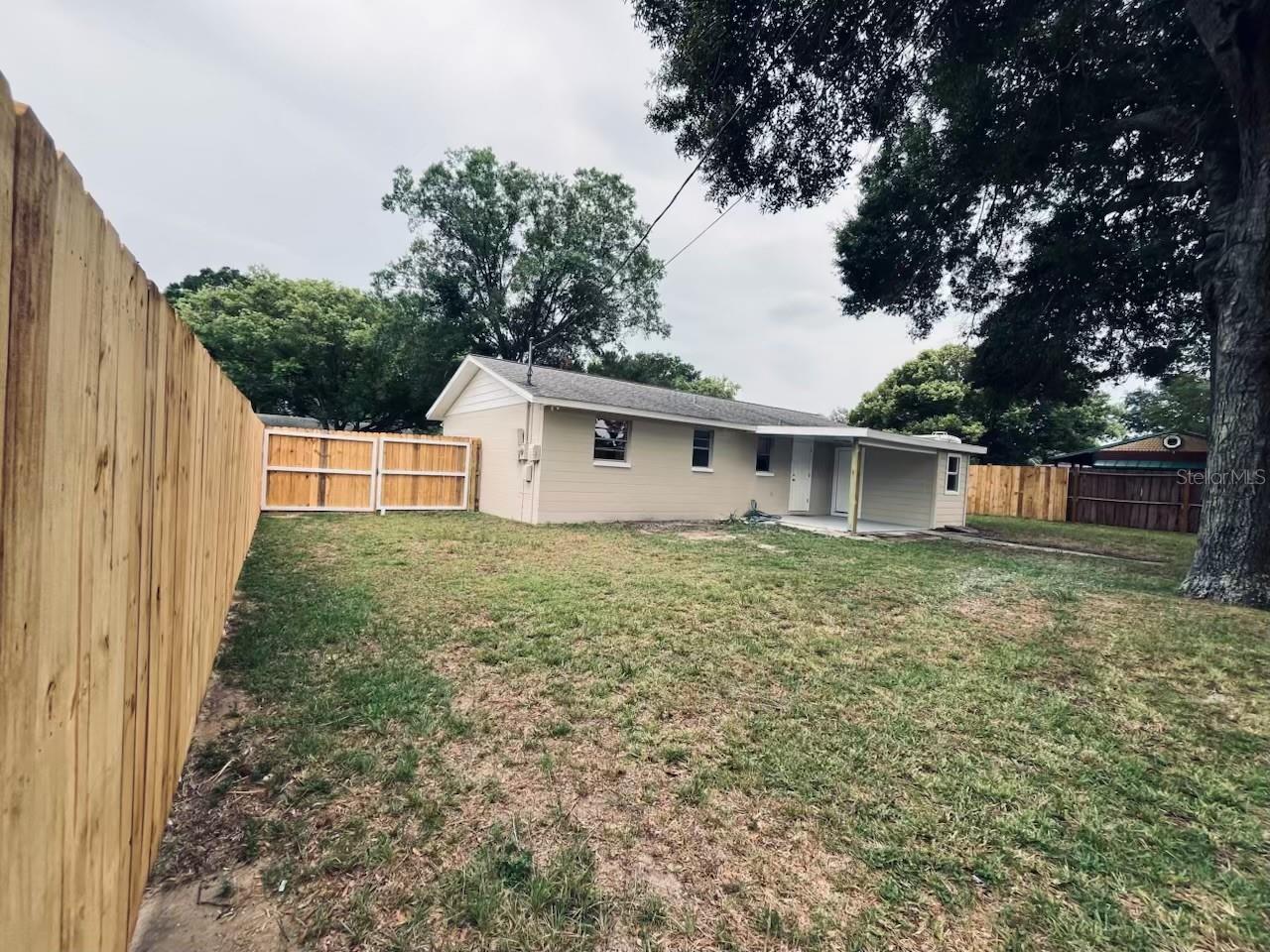 ZEPHYR HEIGHTS 1ST ADD - Residential Lease