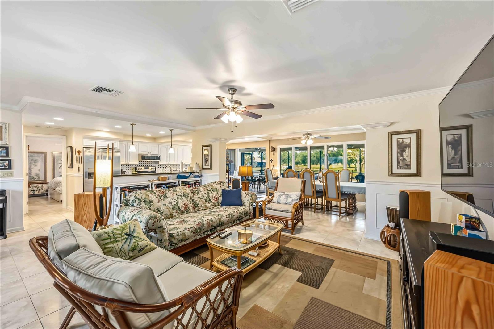 VENICE GARDENS UNIT 31 - Residential