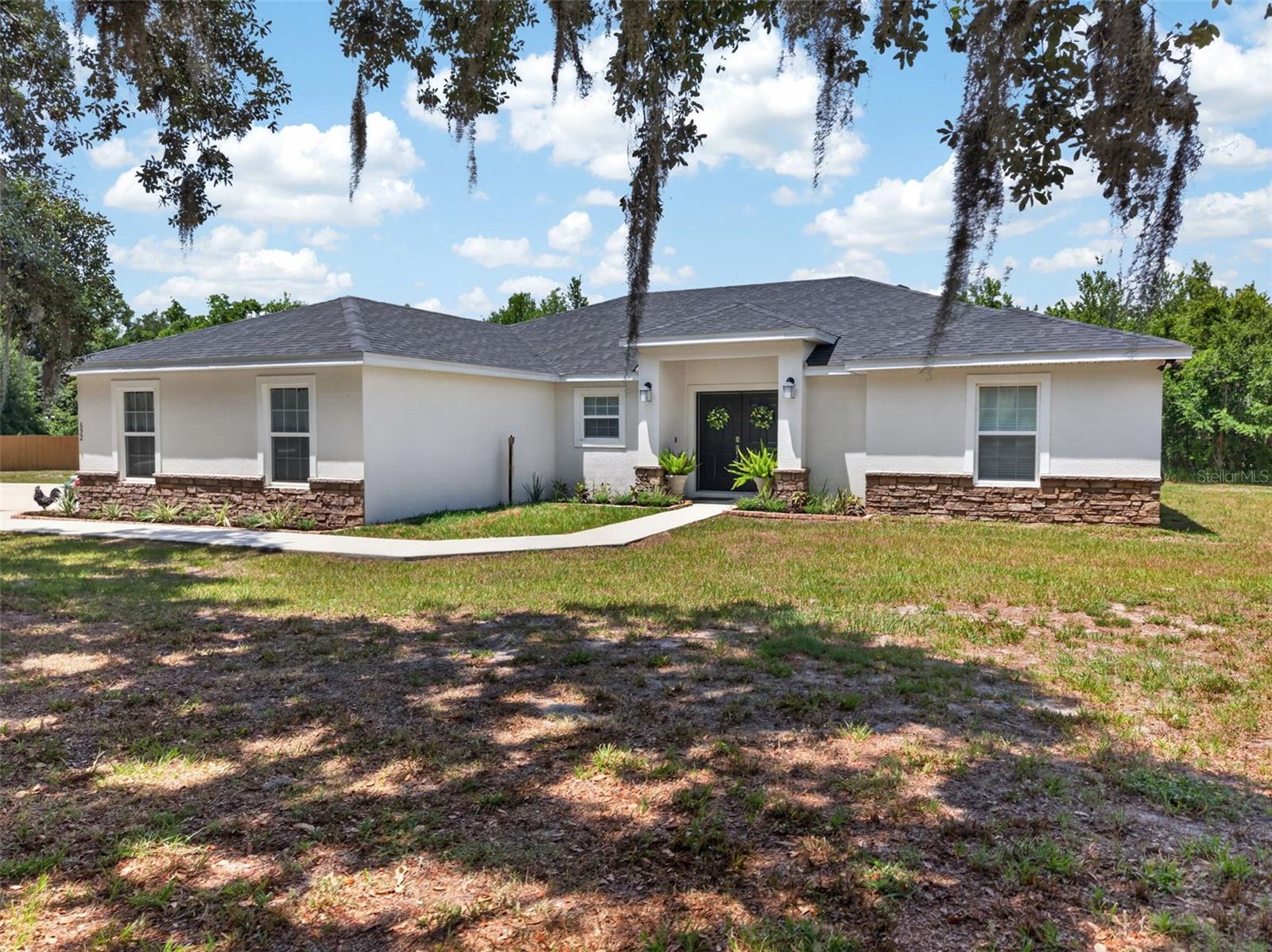 HILLTOP - Residential